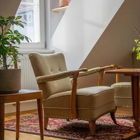 Art Maisonette Apartment *